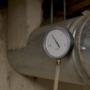 Manometer measuring negative pressure on air duct